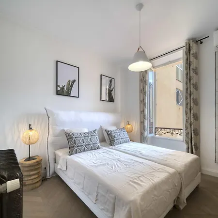 Ref 1412 - Center - For Rent Appartement Cannes